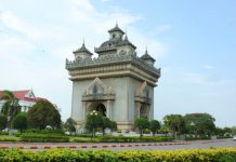 พาเที่ยวประเทศลาว EP.12 ประตูชัย นครหลวงเวียงจันทน์ ประเทศลาว