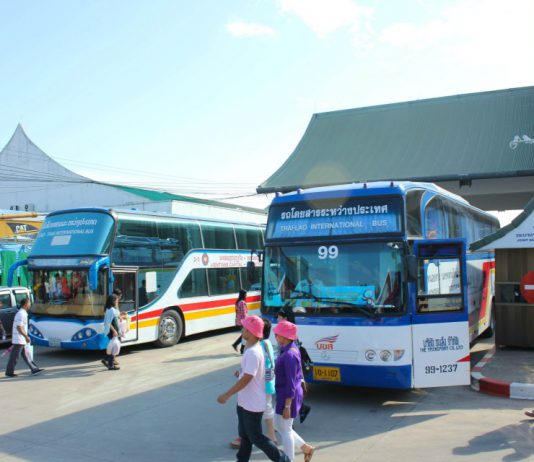 พาเที่ยวประเทศลาว EP.3 เดินทางด้วยรถประจำทาง (รถทัวร์)